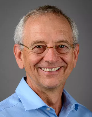 Dr. David Snadden